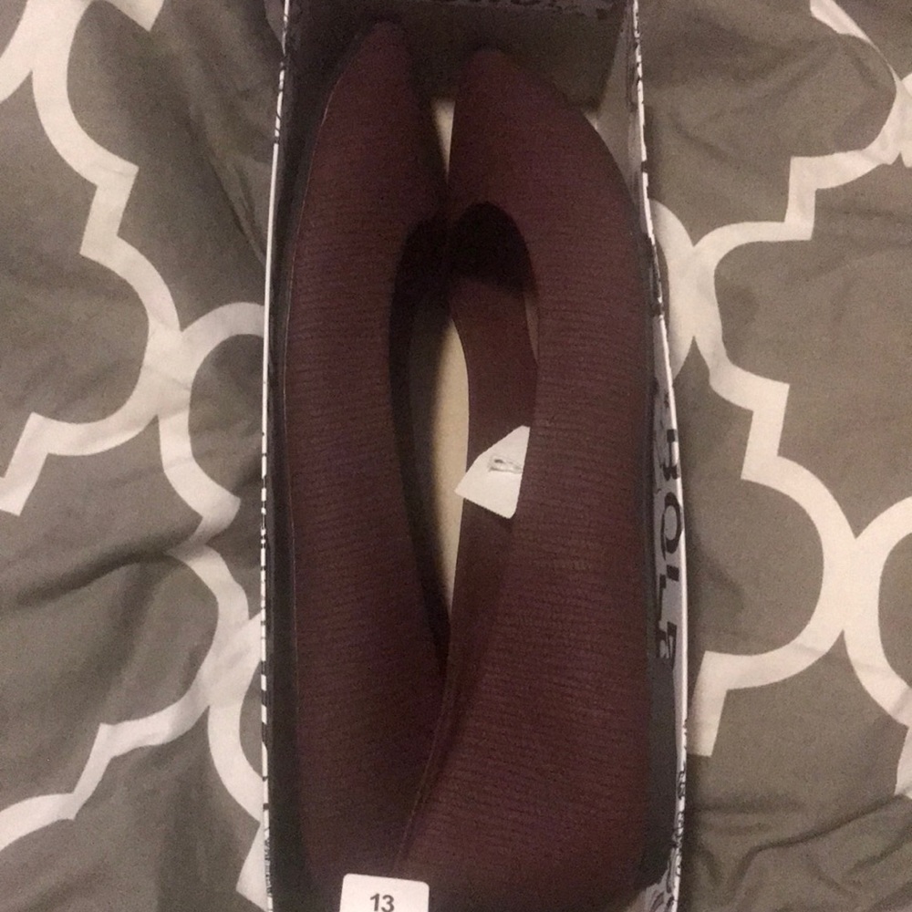 Size 13 Christian Siriano shoes